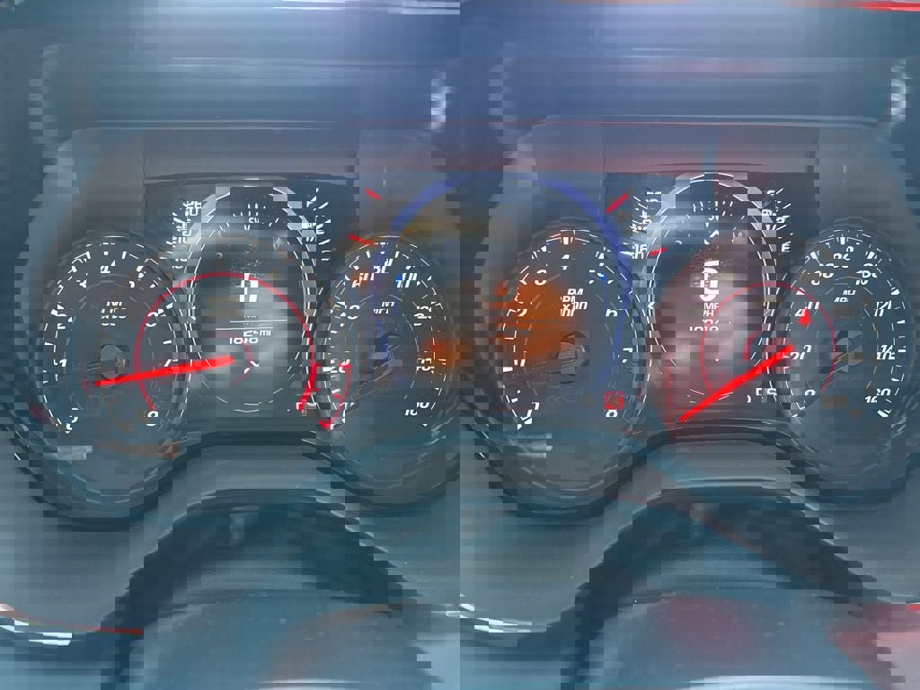 Used 2023 Chevrolet Camaro LT w/ RS Package image 17