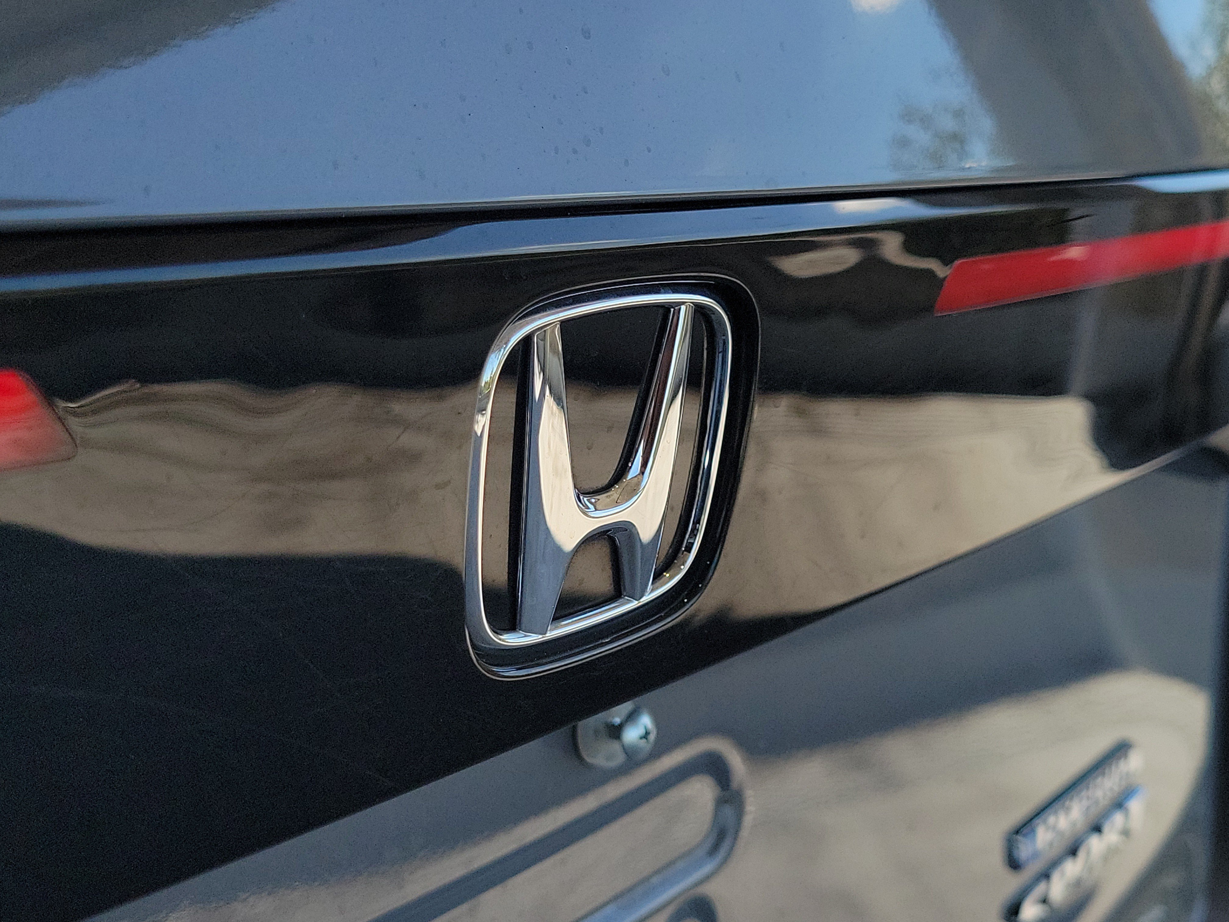 Used 2025 Honda Accord Sport image 6