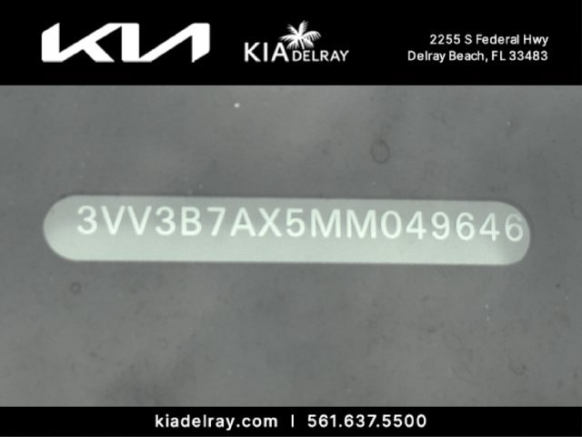 Used 2021 Volkswagen Tiguan SE R-Line FWD image 10