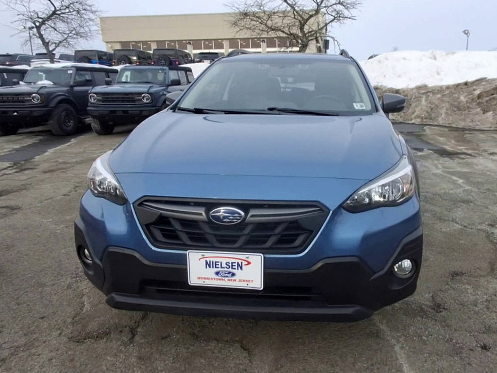 Used 2021 Subaru Crosstrek 2.5i Sport w/ Moonroof Package image 3