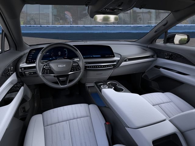 New 2026 Cadillac Lyriq Luxury w/ LPO, Floor Liner Package AWD/4WD image 15
