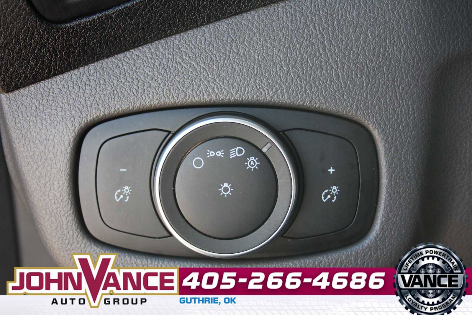 Used 2023 Ford Transit Connect XL image 26