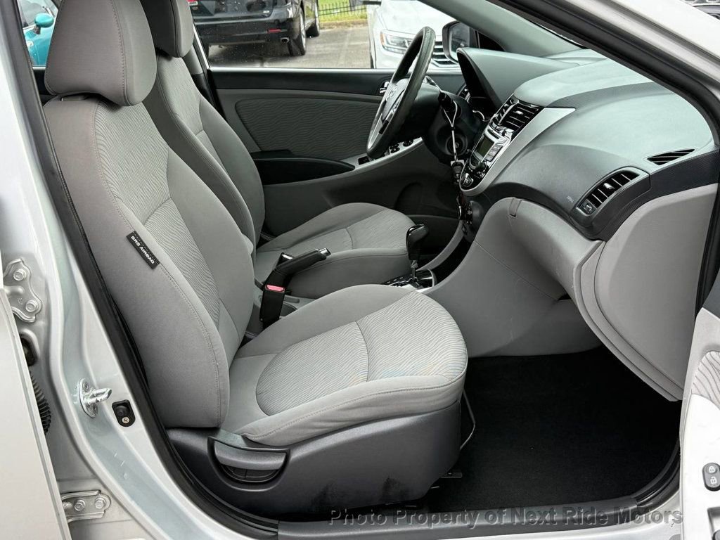 Used 2012 Hyundai Accent GLS w/ Premium Pkg 3 FWD image 10