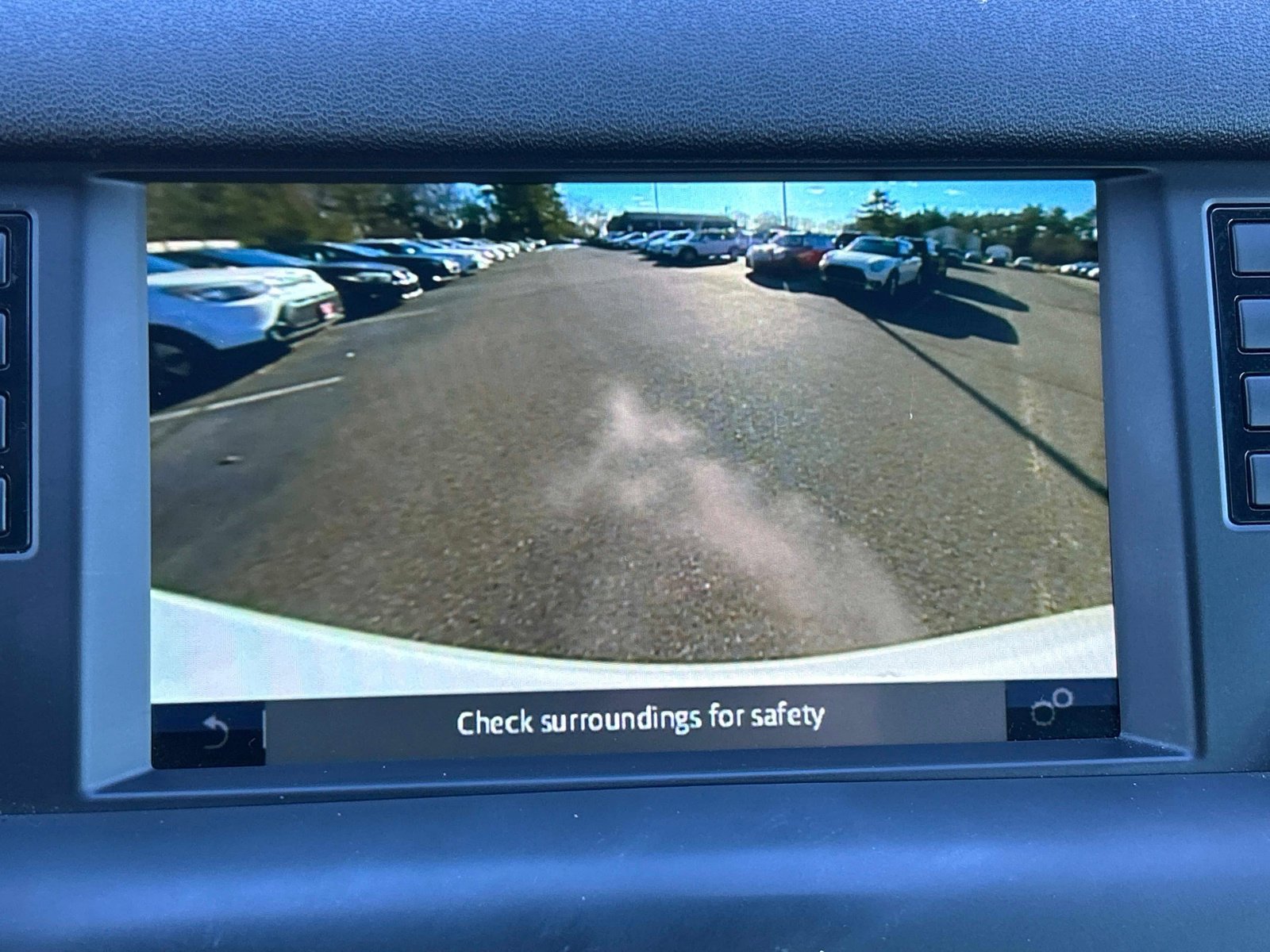 Used 2019 Land Rover Discovery Sport Landmark AWD/4WD image 32