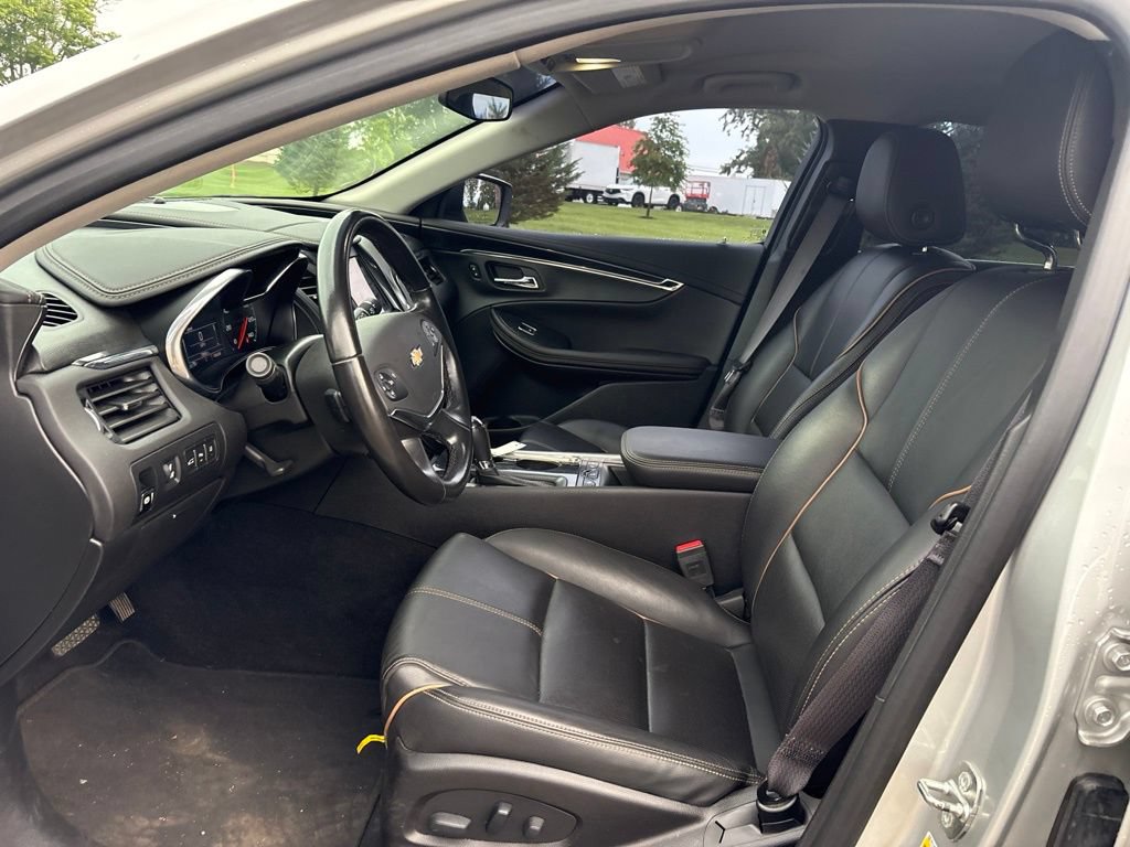 Used 2017 Chevrolet Impala Premier FWD image 15