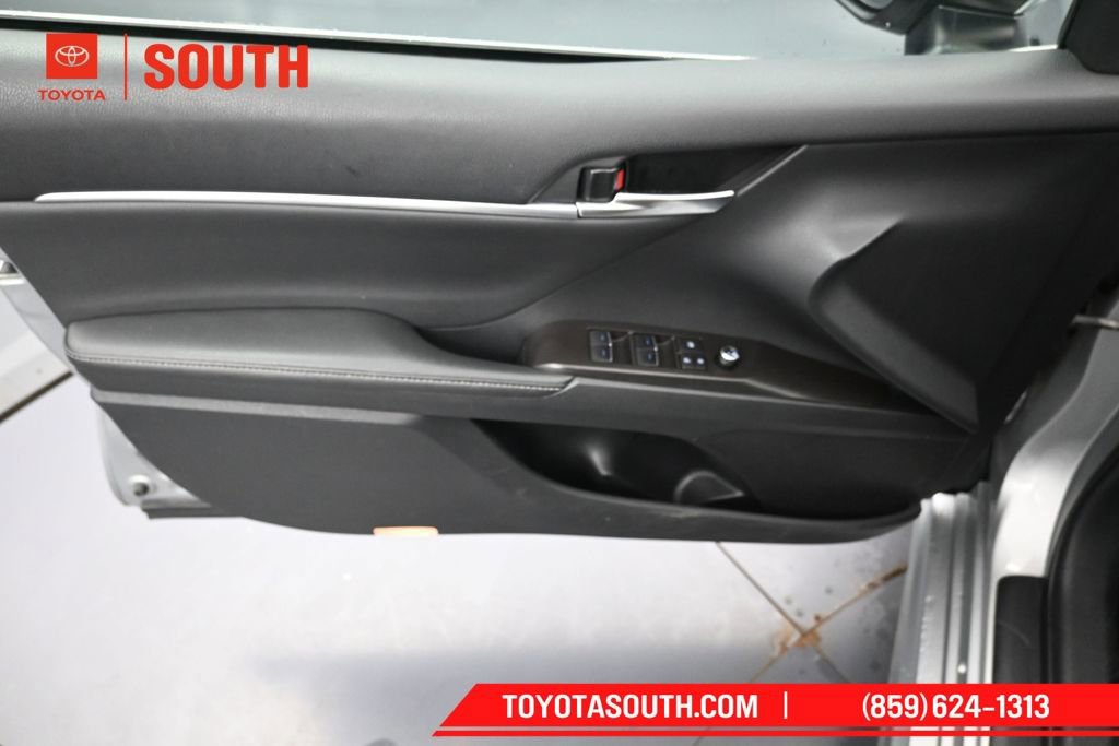 Used 2024 Toyota Camry XSE FWD image 22