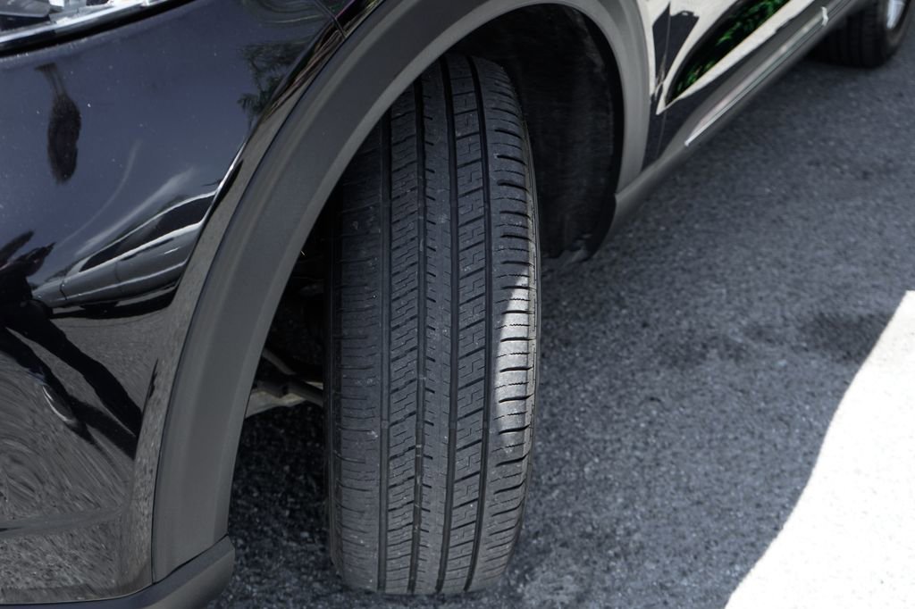 Used 2022 Ford Explorer XLT w/ Equipment Group 202A image 44