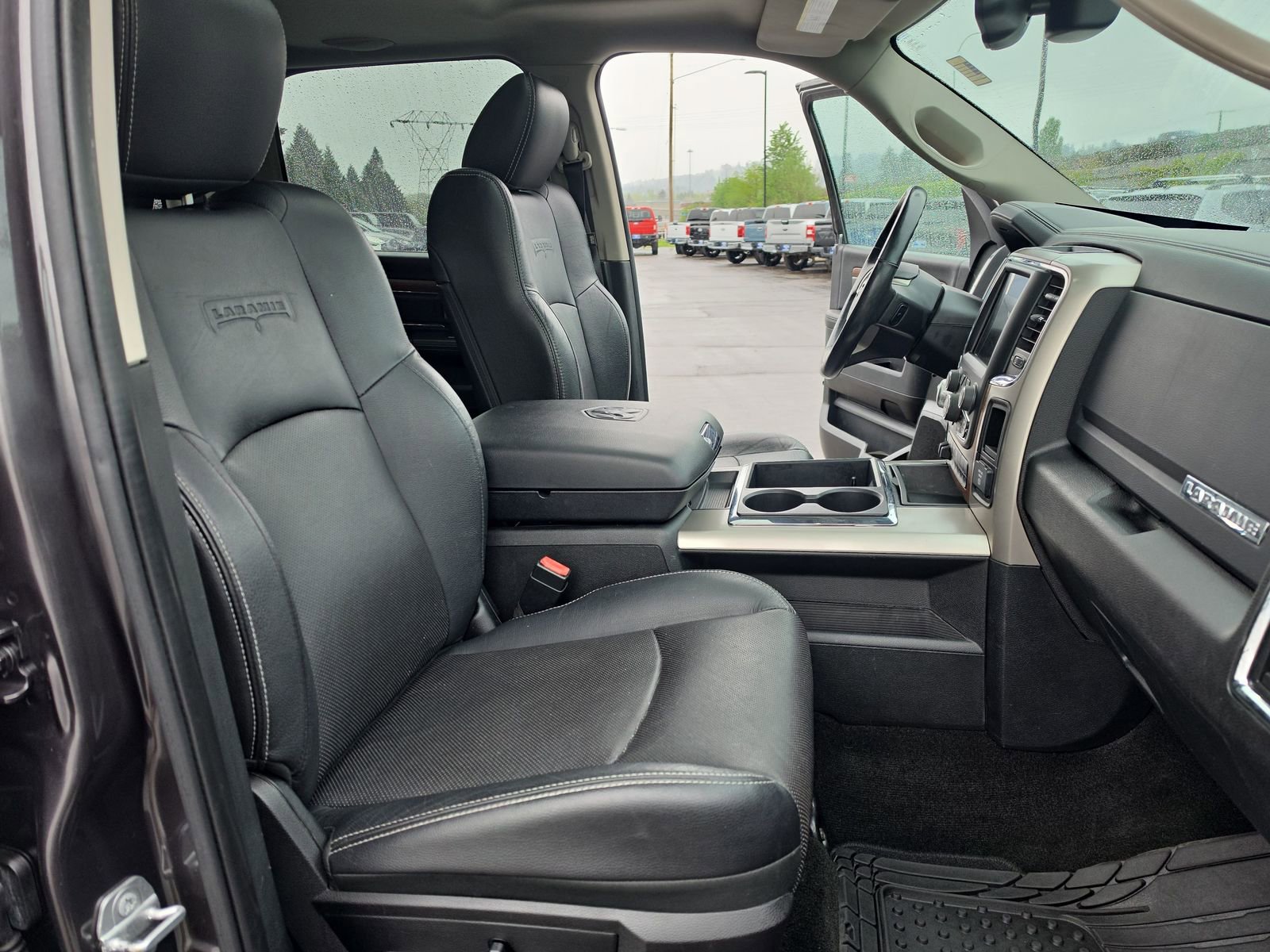 Used 2015 RAM 1500 Laramie w/ Convenience Group AWD/4WD image 19