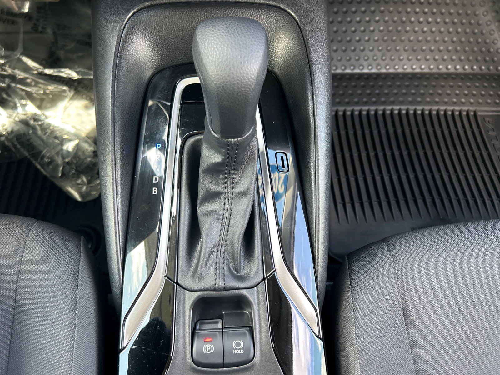 Used 2022 Toyota Corolla LE FWD image 26