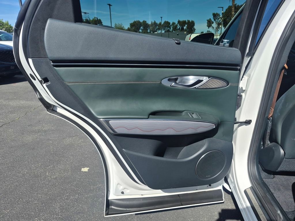 Used 2023 Genesis GV70 2.5T w/ Advanced Package image 23