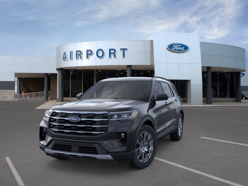 New 2026 Ford Explorer Active image 2