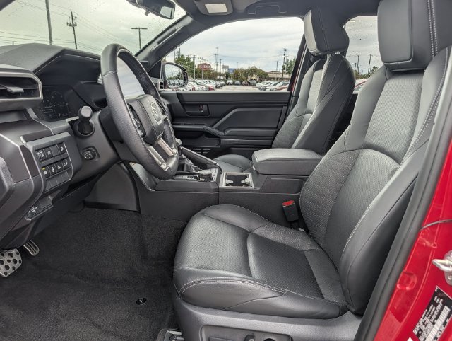 Certified 2025 Toyota 4Runner TRD Sport Premium w/ Tow Technology Package AWD/4WD image 29