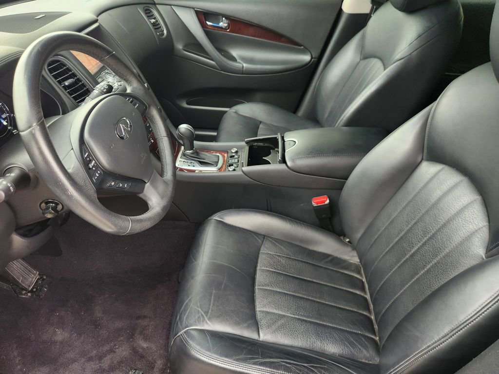 Used 2017 INFINITI QX50 AWD w/ Deluxe Touring Package image 13
