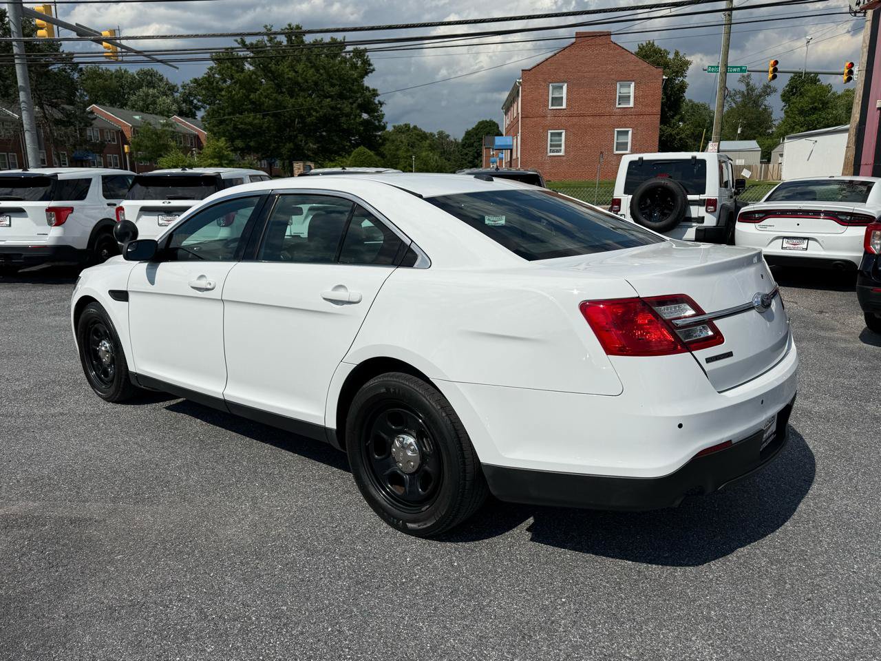 Used 2018 Ford Taurus Police Interceptor w/ Ready For The Road Package FWD image 11