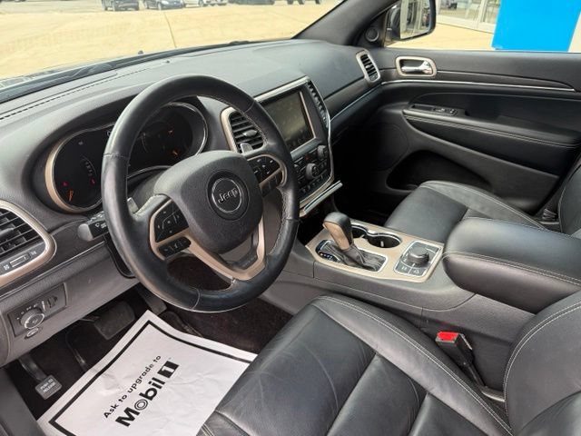 Used 2017 Jeep Grand Cherokee Limited AWD/4WD image 18