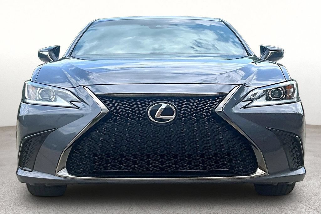 Used 2023 Lexus ES 350 F Sport w/ Accessory Package (Z2) FWD image 4