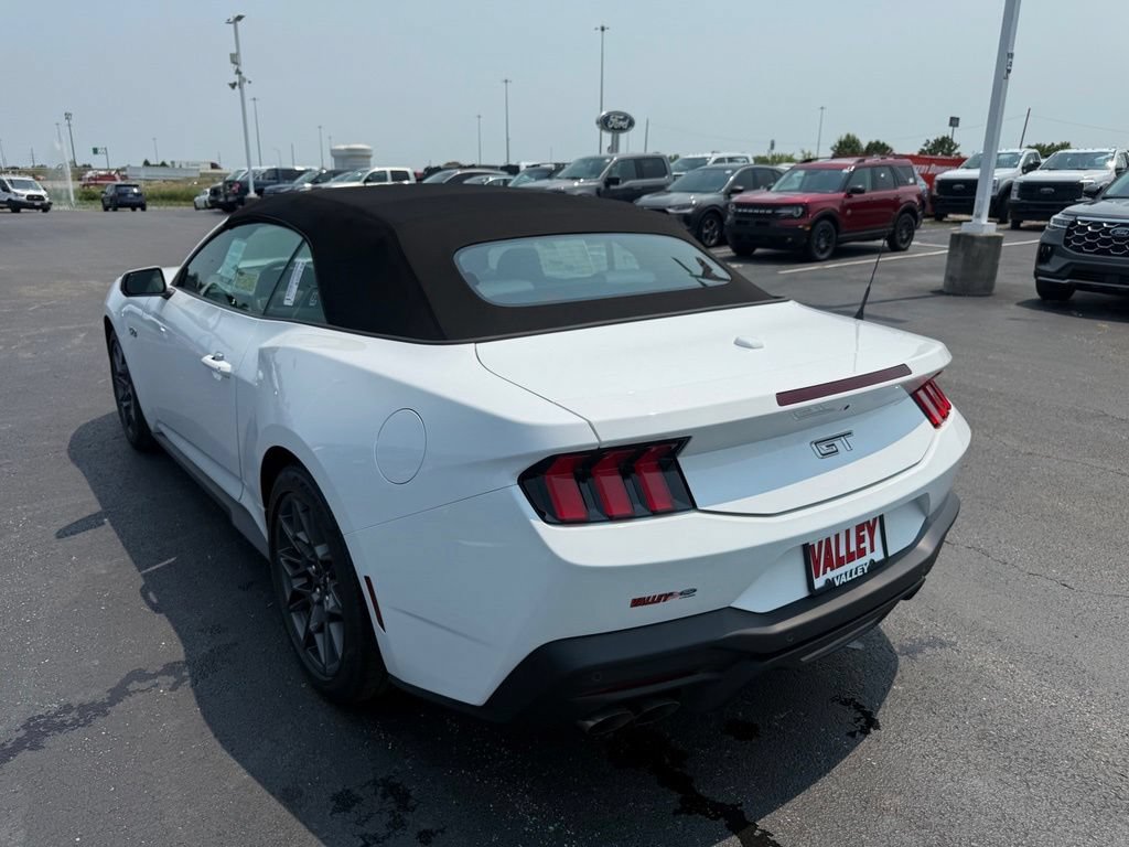 New 2026 Ford Mustang GT Premium w/ GT Performance Package RWD image 5