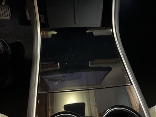 Used 2021 Tesla Model Y Long Range image 24