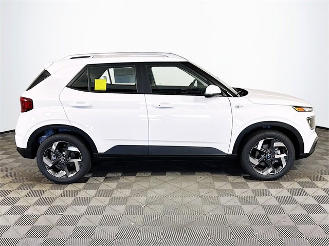 New 2025 Hyundai Venue SEL image 8