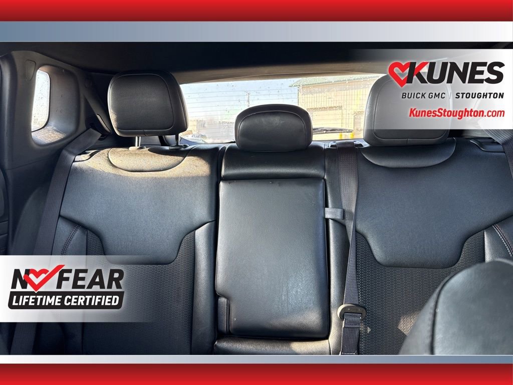 Used 2024 Jeep Compass Trailhawk image 35