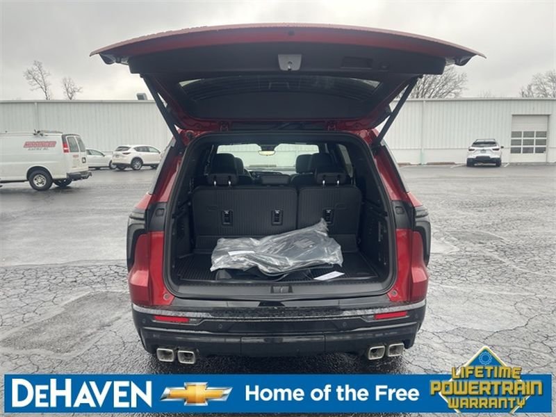 New 2026 Chevrolet Traverse RS w/ LPO, Floor Liner Package AWD/4WD image 27