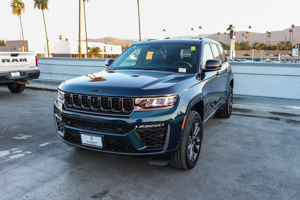 New 2026 Jeep Grand Cherokee Limited AWD/4WD image 4