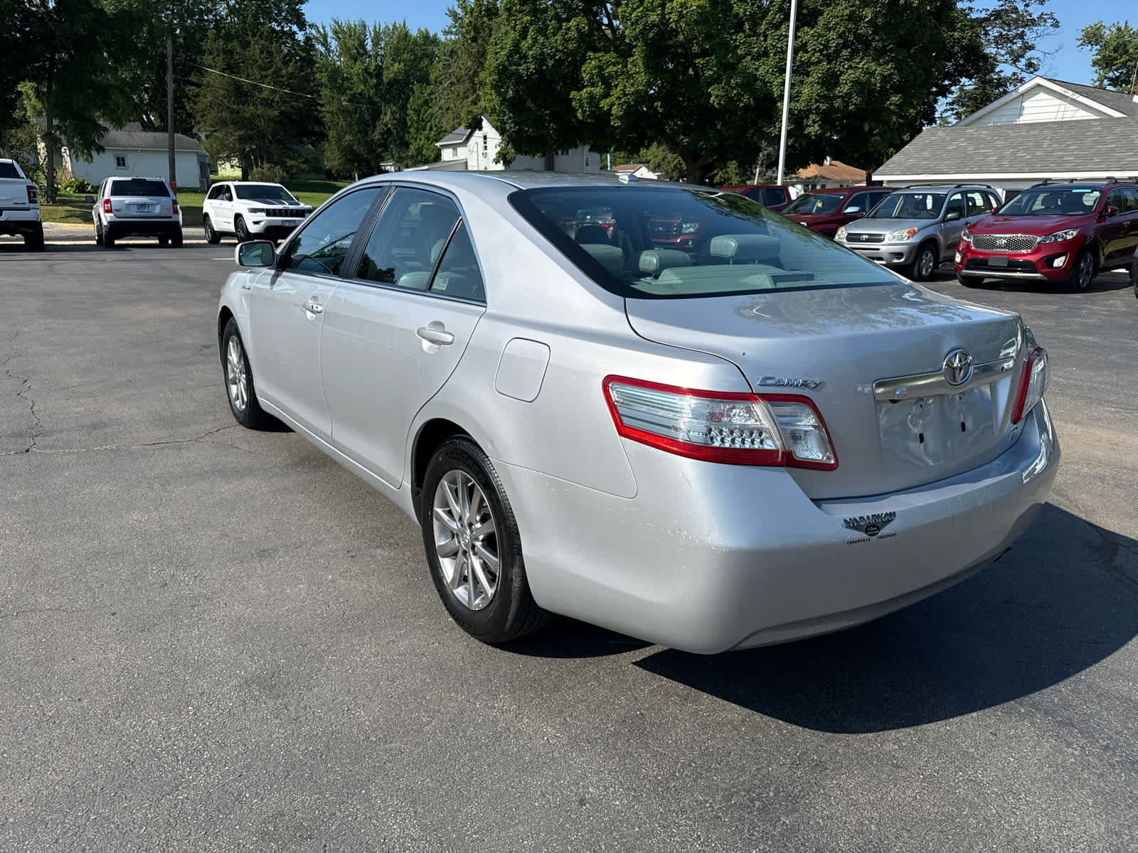 Used 2011 Toyota Camry Hybrid FWD image 5