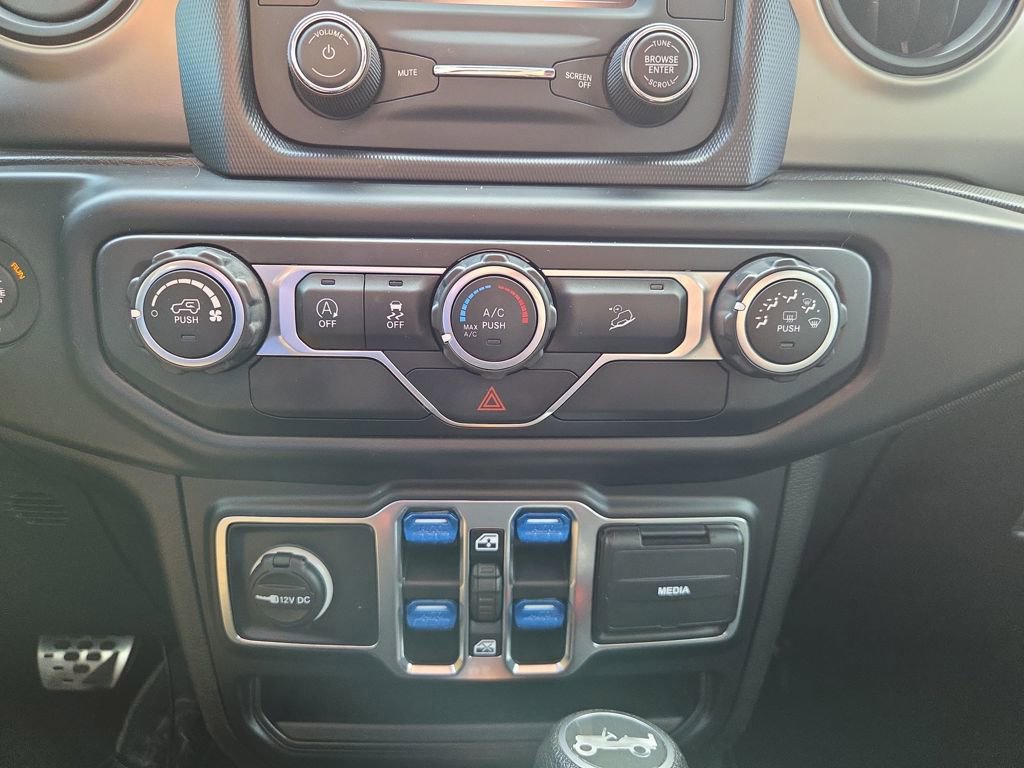 Used 2019 Jeep Wrangler Unlimited Sport S image 22