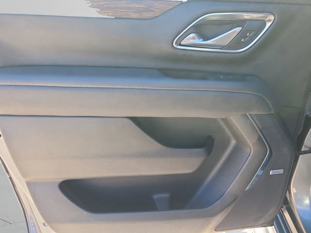 Used 2022 Chevrolet Suburban Premier image 20