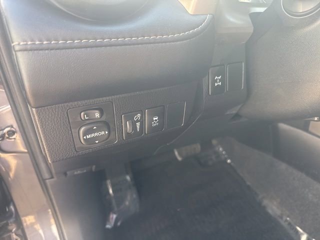 Used 2015 Toyota RAV4 XLE image 21