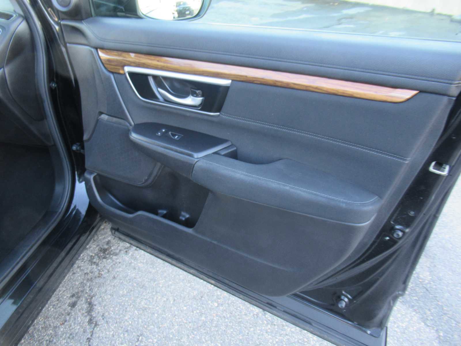 Used 2021 Honda CR-V EX image 24