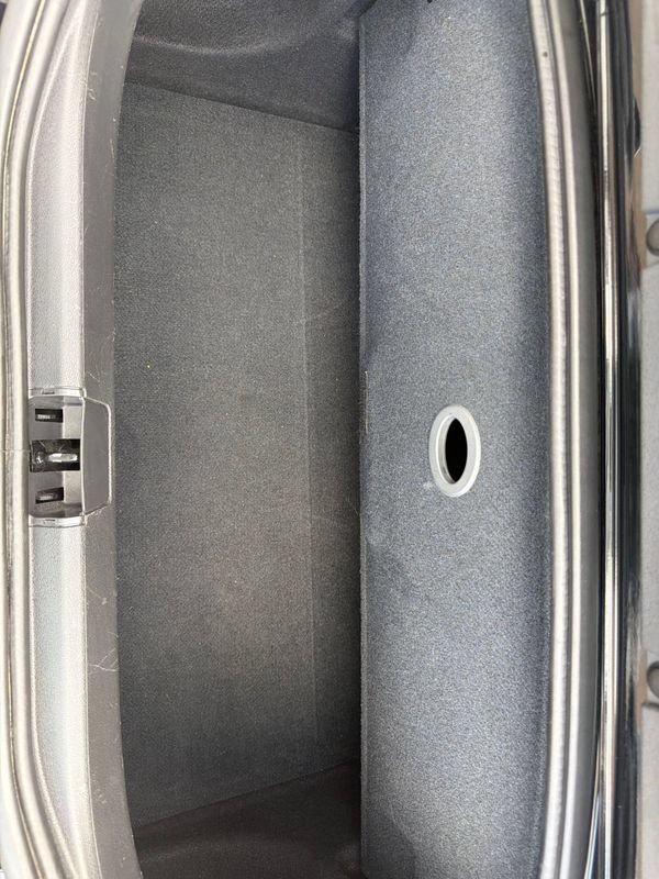 Used 2005 Chrysler Crossfire Convertible RWD image 11