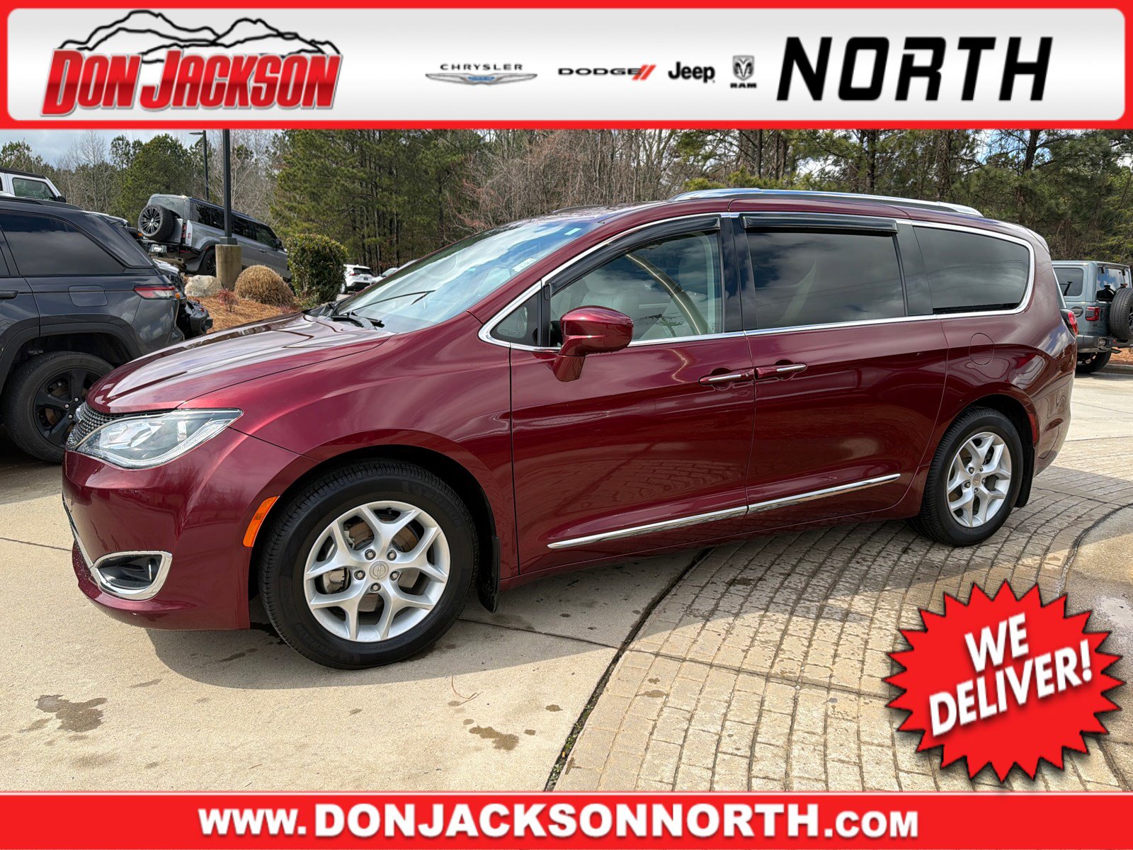 Used 2018 Chrysler Pacifica Touring-L w/ Tire & Wheel Group