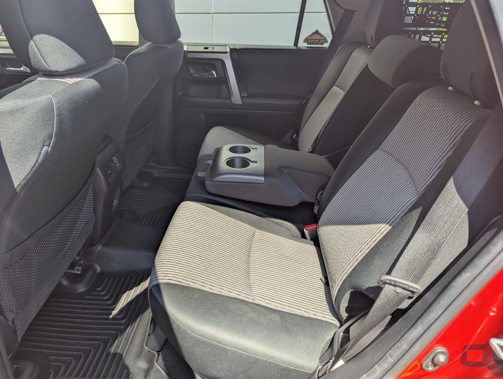 Used 2023 Toyota 4Runner SR5 AWD/4WD image 30
