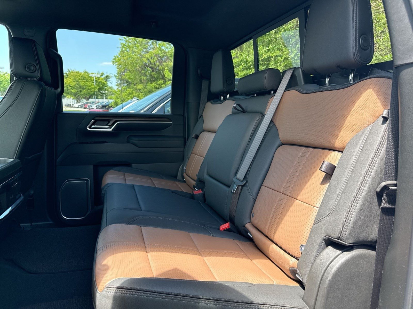 New 2026 Chevrolet Silverado 3500 High Country w/ High Country Premium Package AWD/4WD image 22
