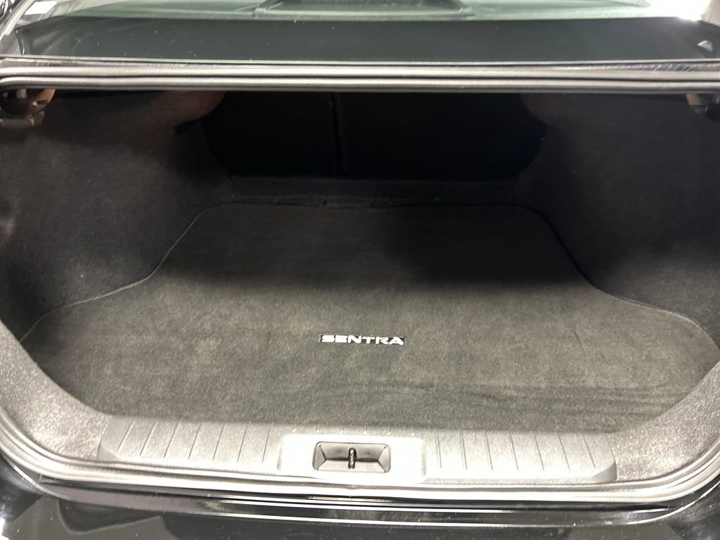 Used 2025 Nissan Sentra S image 22