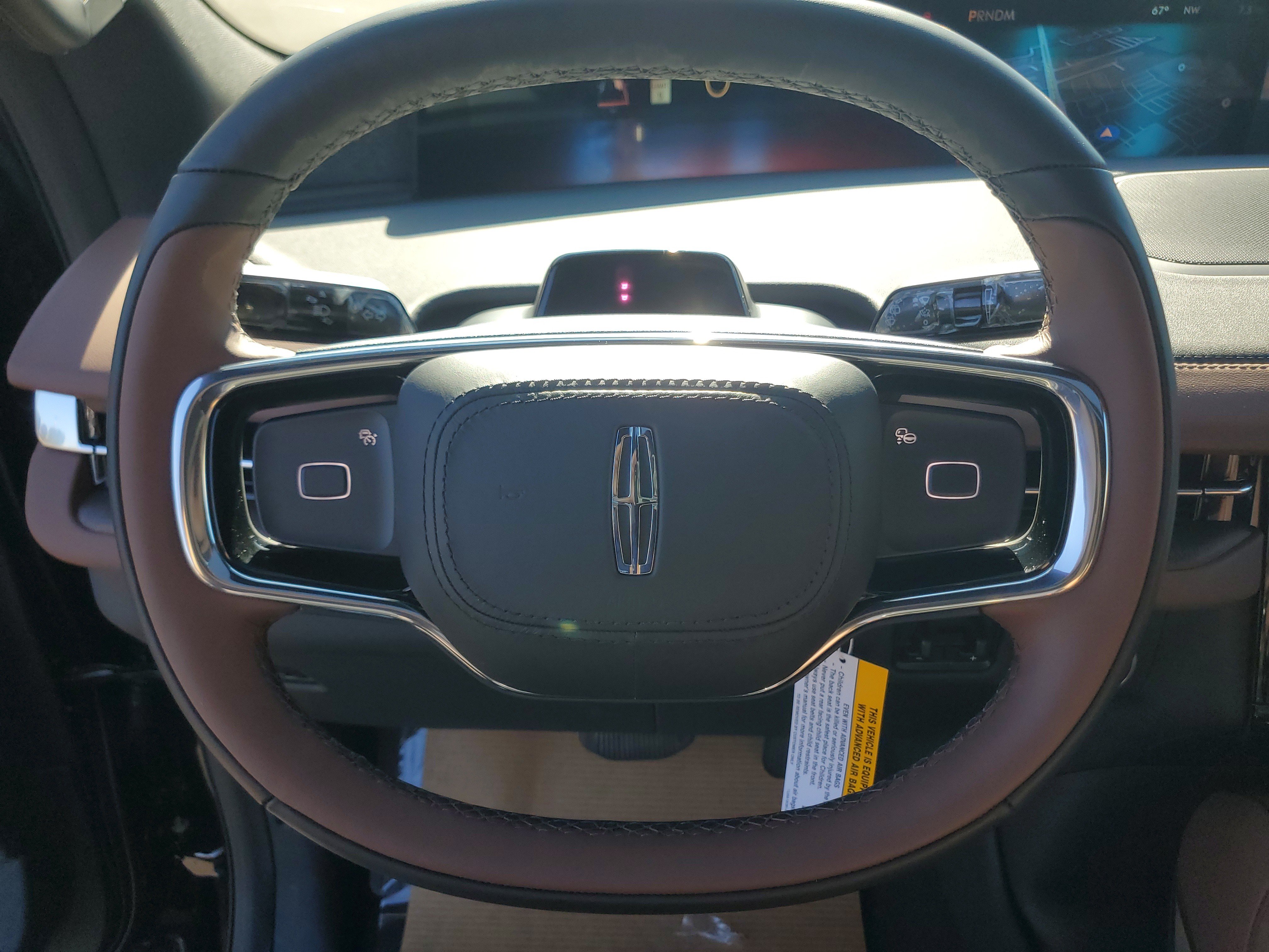 New 2027 Lincoln Navigator Reserve AWD/4WD image 16