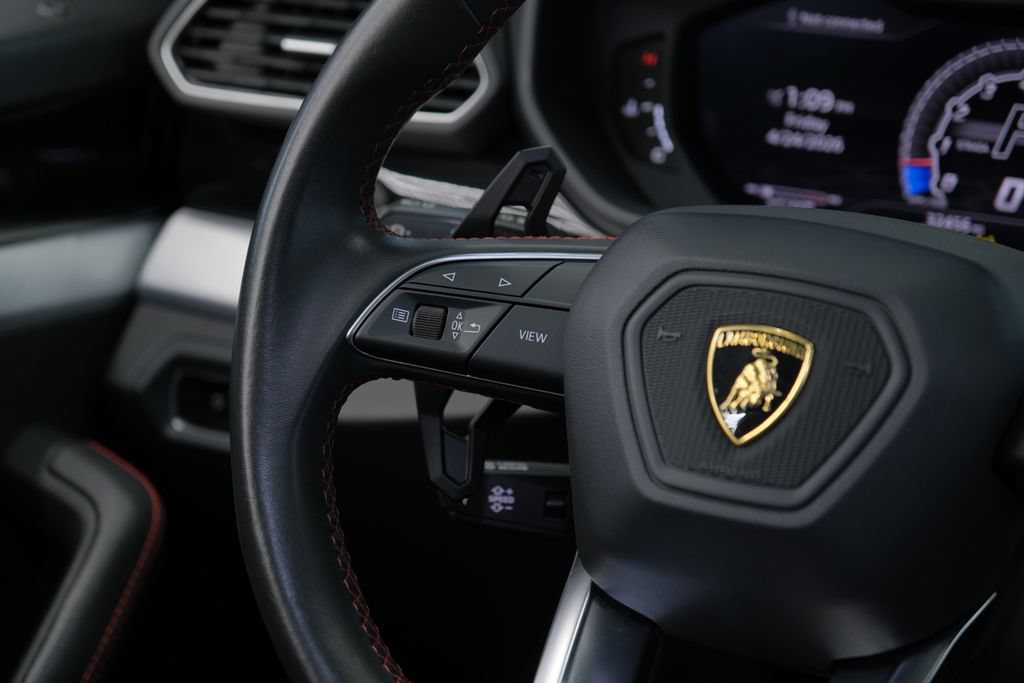 Used 2021 Lamborghini Urus AWD/4WD image 62