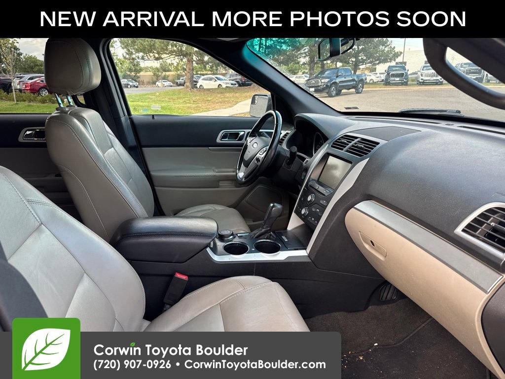 Used 2013 Ford Explorer XLT AWD/4WD image 10