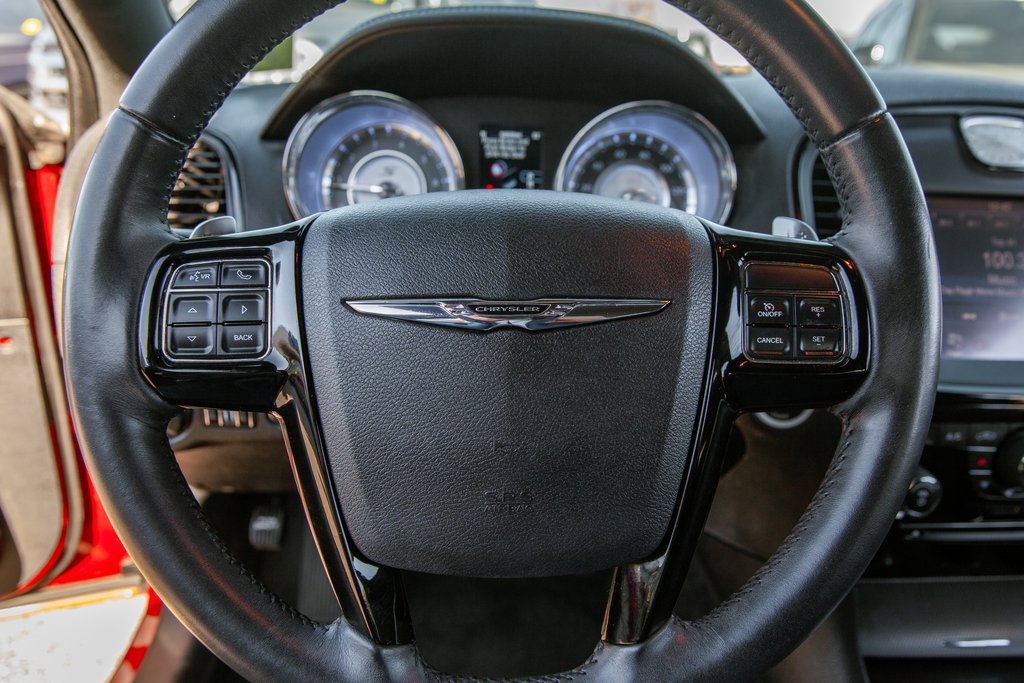 Used 2013 Chrysler 300 S image 17