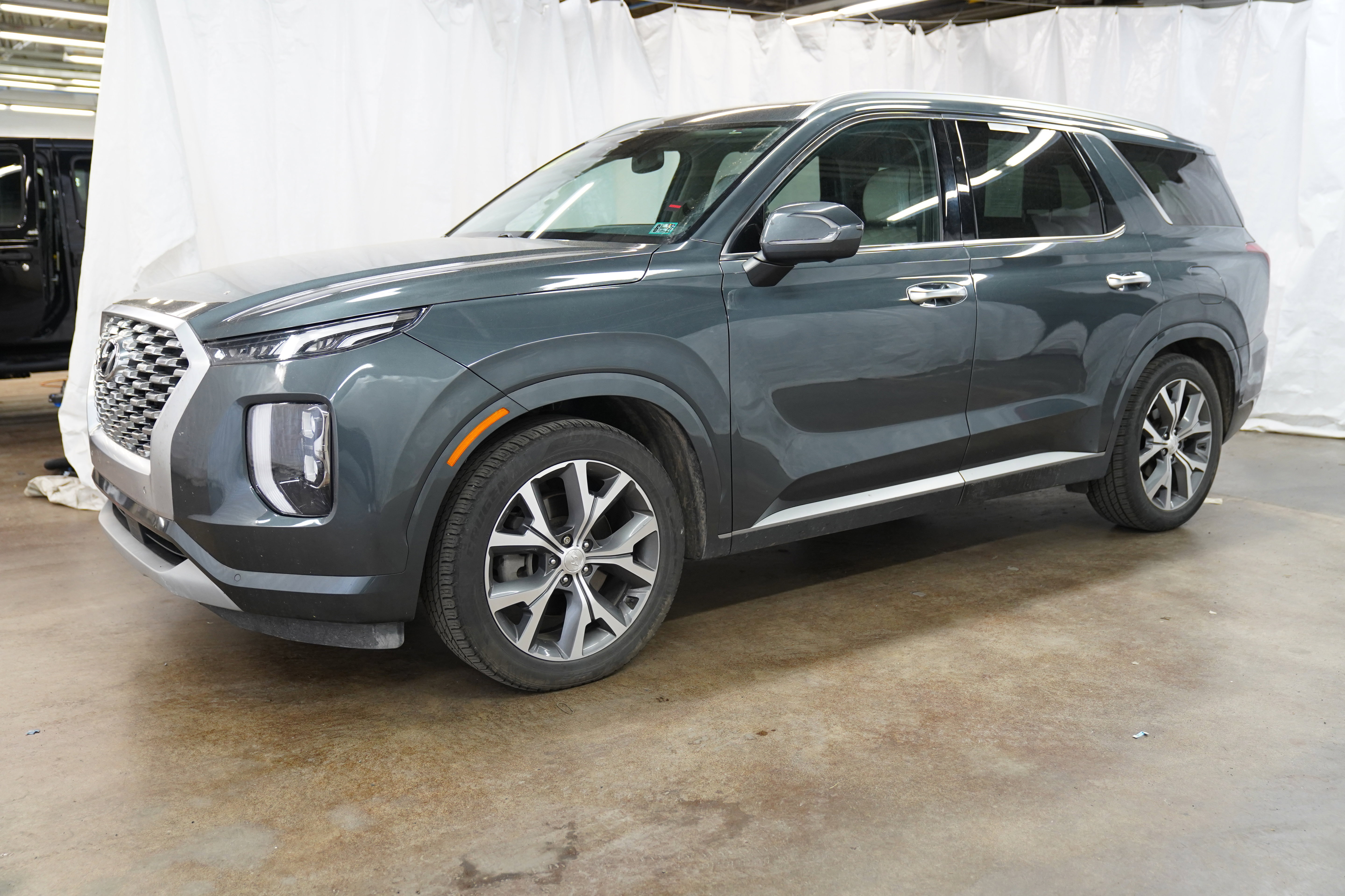 Used 2022 Hyundai Palisade Limited AWD/4WD image 12