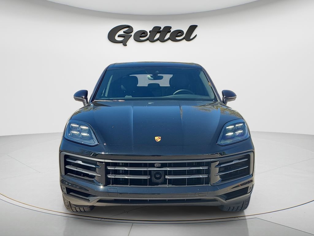 Used 2024 Porsche Cayenne AWD/4WD image 8