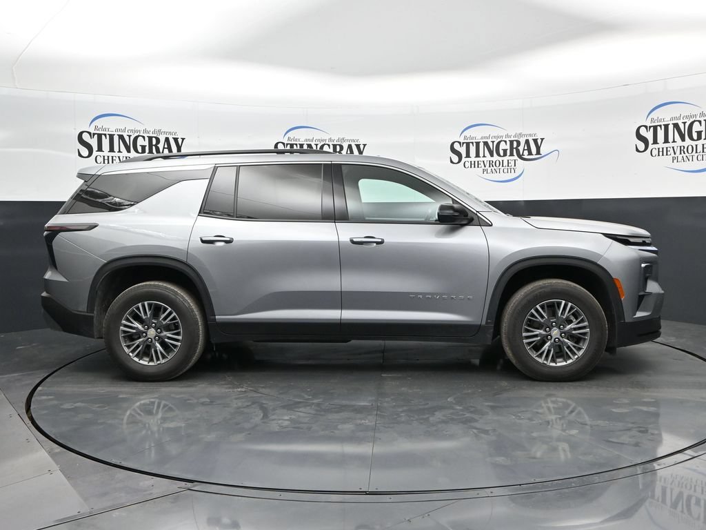 Certified 2025 Chevrolet Traverse LT AWD/4WD image 8