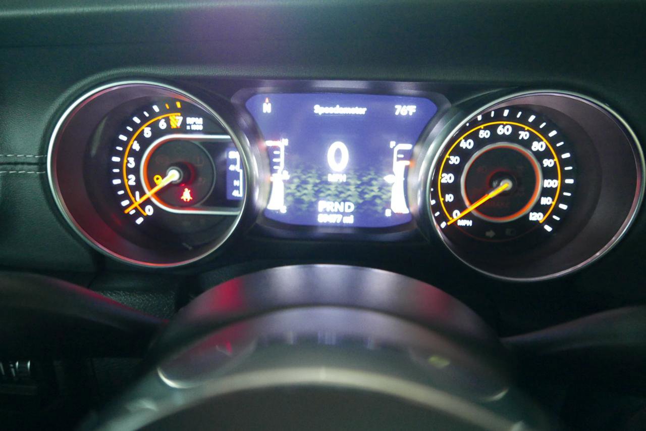 Used 2020 Jeep Gladiator Overland image 13