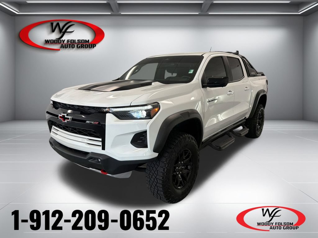 Used 2025 Chevrolet Colorado ZR2 w/ Midnight Edition