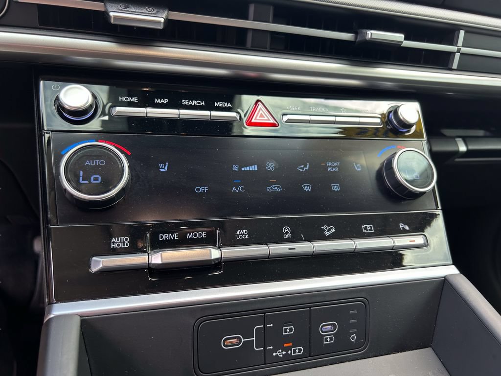 Certified 2025 Hyundai Santa Fe XRT w/ Tow & Go Package AWD/4WD image 28