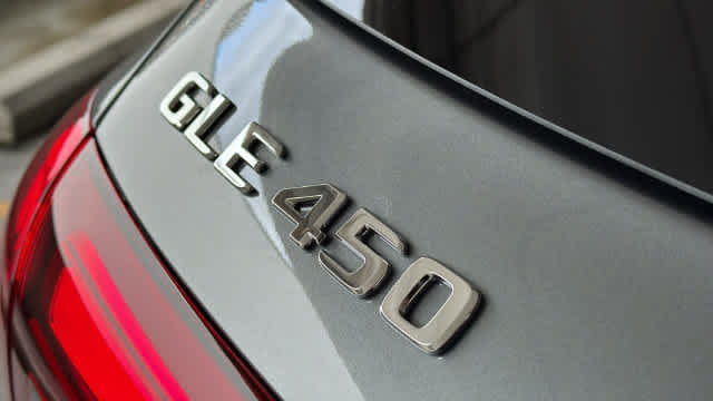 Certified 2026 Mercedes-Benz GLE 450 4MATIC image 11