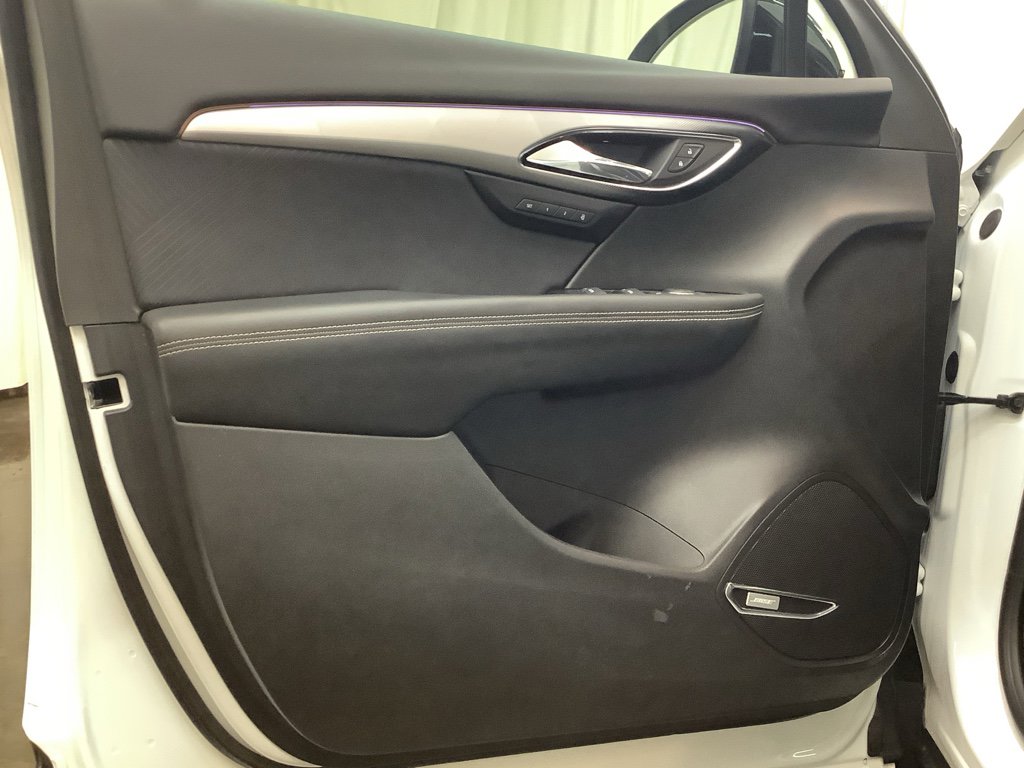 Used 2025 Buick Envision Sport Touring image 12