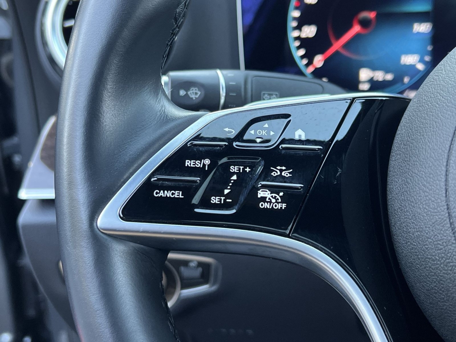 Used 2023 Mercedes-Benz E 450 4MATIC Sedan image 37