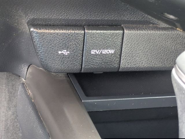 Used 2024 Toyota Camry SE image 17